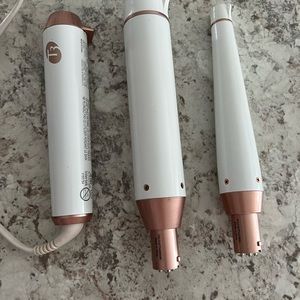 Bundle of 3 pieces- the base, tapered wand, and 1.5 inch styling wand.